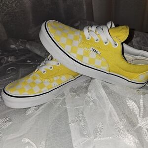 Vans Era yellow/white (checkerboard) low womens- 6.5 mens 5.0 streetwear/ beach